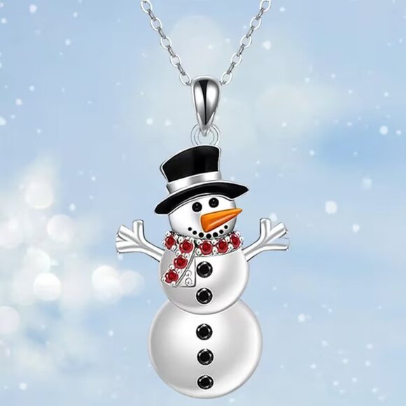 Festive Winter Christmas Elegant Snowman Pendant Necklace - Picture 1 of 2